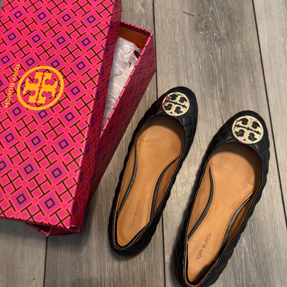 Tory Burch Chelsea quilted ballet flat nappa leather, size 9